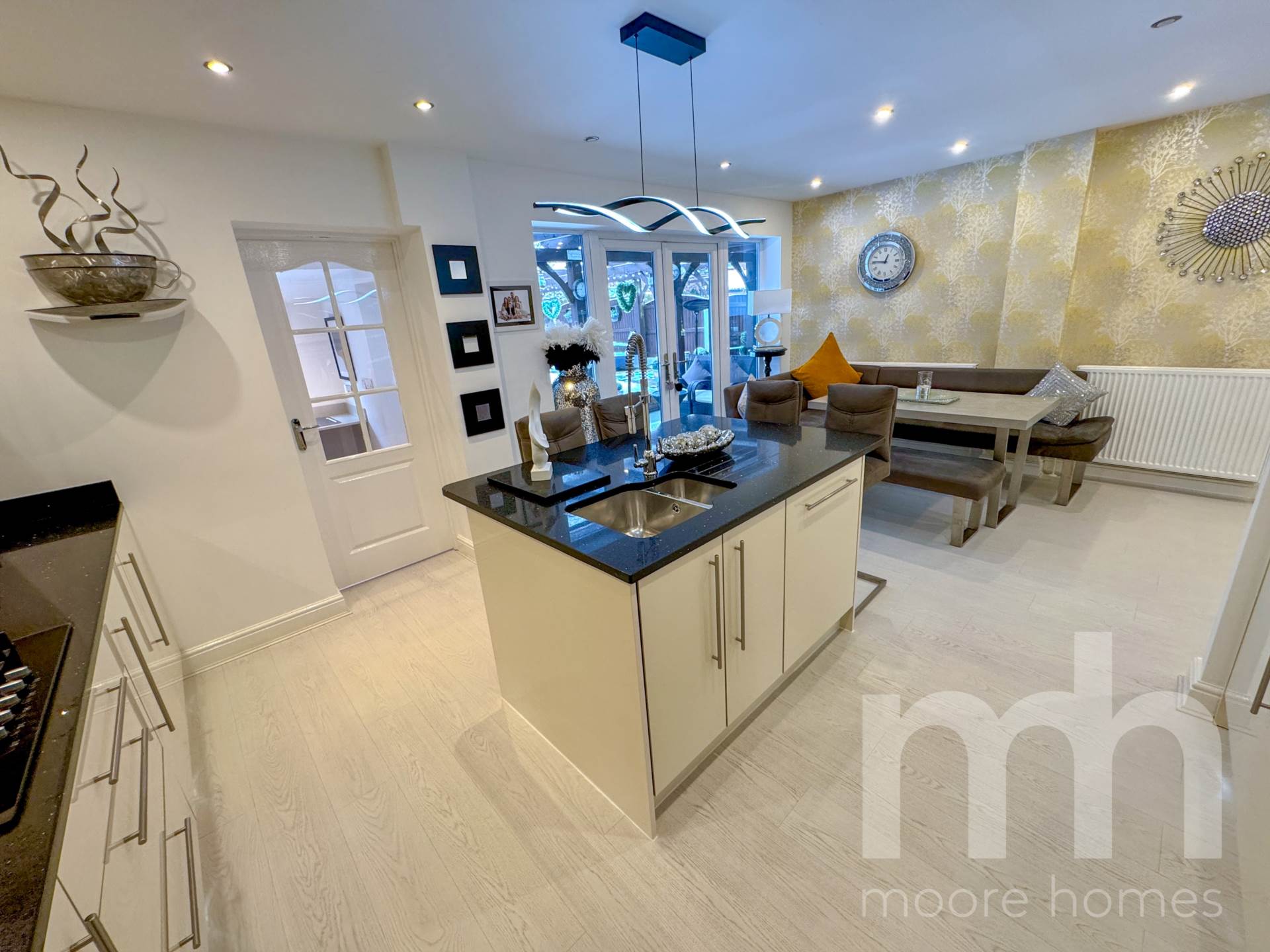 PATCH LANE, Bramhall SK7 1HR, Image 12