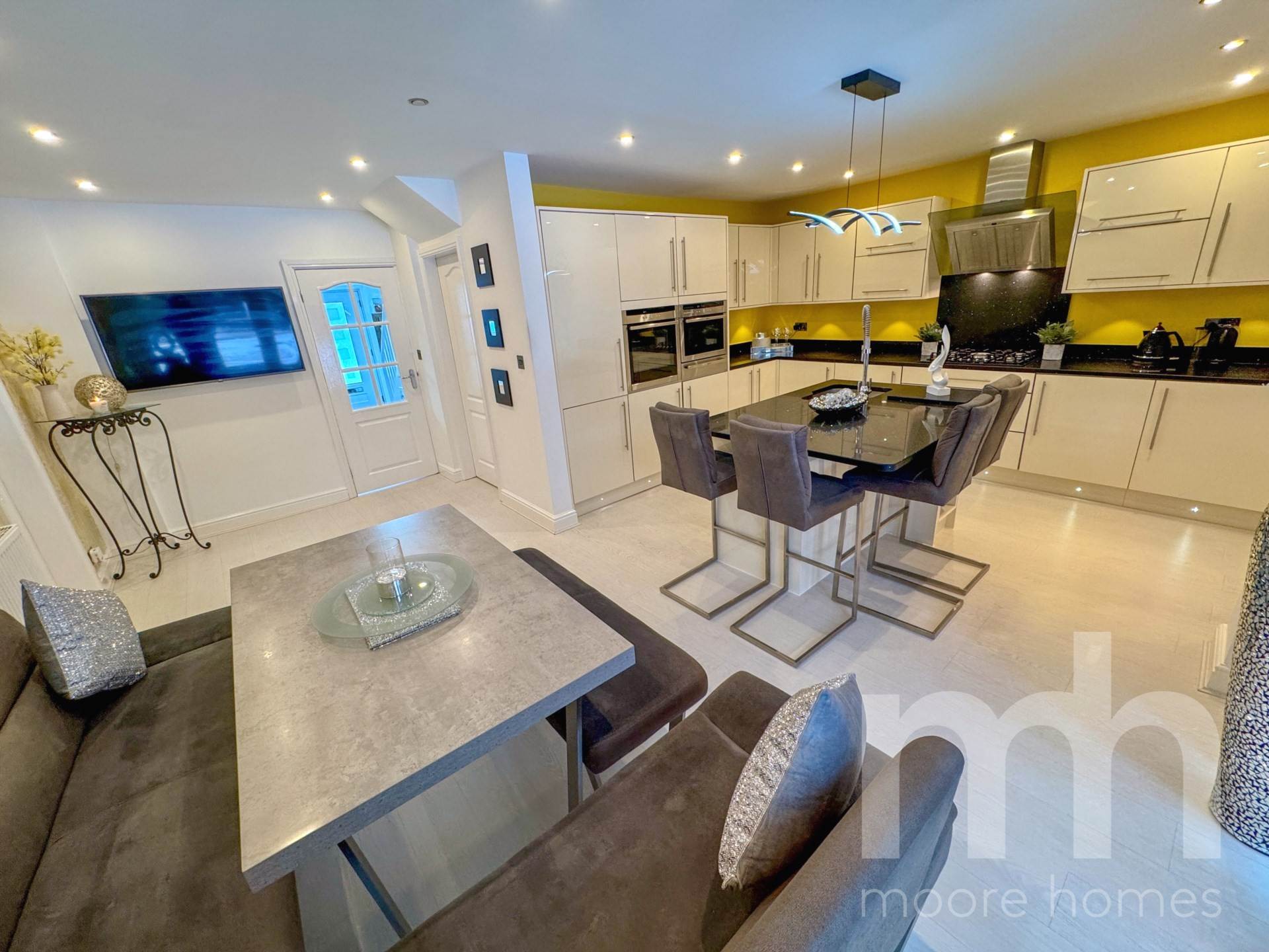 PATCH LANE, Bramhall SK7 1HR, Image 2