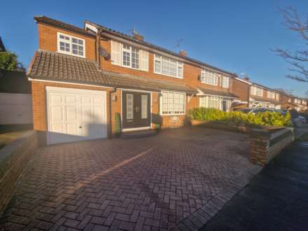 4 Bedroom Semi-Detached, PATCH LANE, Bramhall SK7 1HR