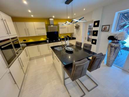 PATCH LANE, Bramhall SK7 1HR, Image 10
