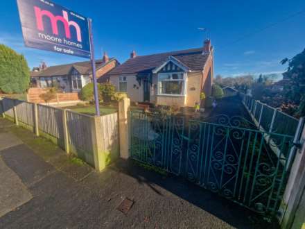 2 Bedroom Detached Bungalow, WOODSMOOR LANE, Woodsmoor SK2 7BD