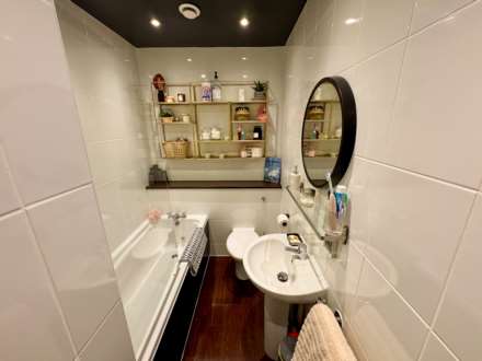 BRIXHAM WALK, Bramhall SK7 2QH, Image 10