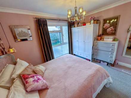 BRIXHAM WALK, Bramhall SK7 2QH, Image 8
