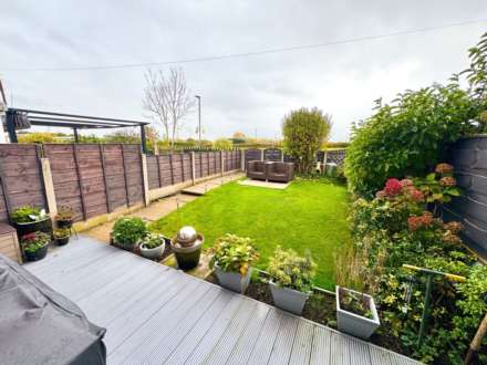WARTON CLOSE, Bramhall SK7 2NA, Image 2