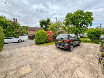 BRIDLE ROAD, Woodford SK7 1QH, Image 17