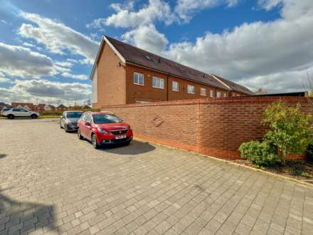 HANGAR CRESCENT, Woodford SK7 1GF, Image 19