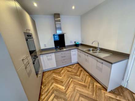 HANGAR CRESCENT, Woodford SK7 1GF, Image 5