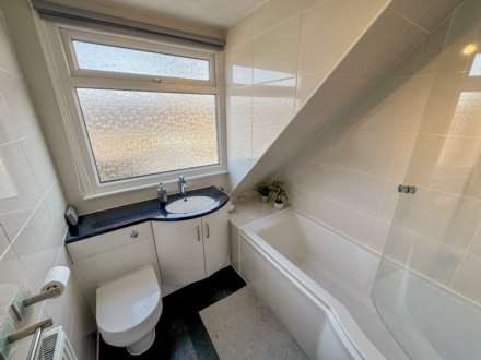 ARUNDEL AVENUE, Hazel Grove SK7 5LB, Image 14