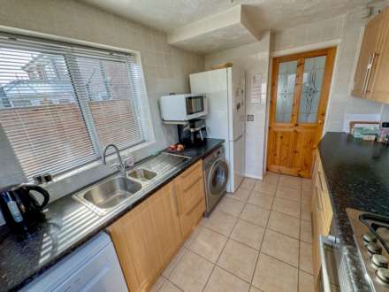 ARUNDEL AVENUE, Hazel Grove SK7 5LB, Image 7