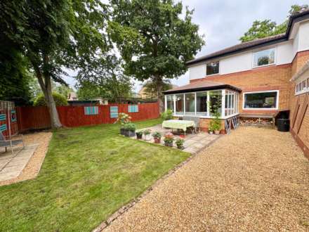 DAWLISH CLOSE, Bramhall SK7 2JD, Image 2