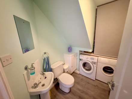 DAWLISH CLOSE, Bramhall SK7 2JD, Image 8
