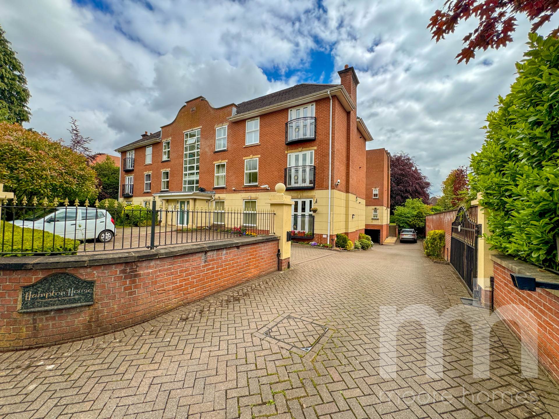 HAMPTON HOUSE, Bramhall Lane South, Bramhall SK7 2DL, Image 1
