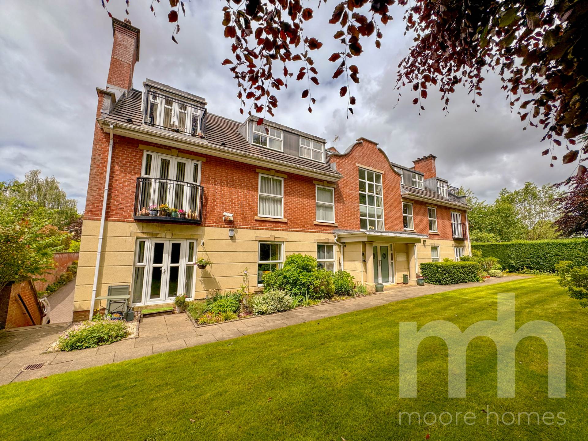HAMPTON HOUSE, Bramhall Lane South, Bramhall SK7 2DL, Image 14