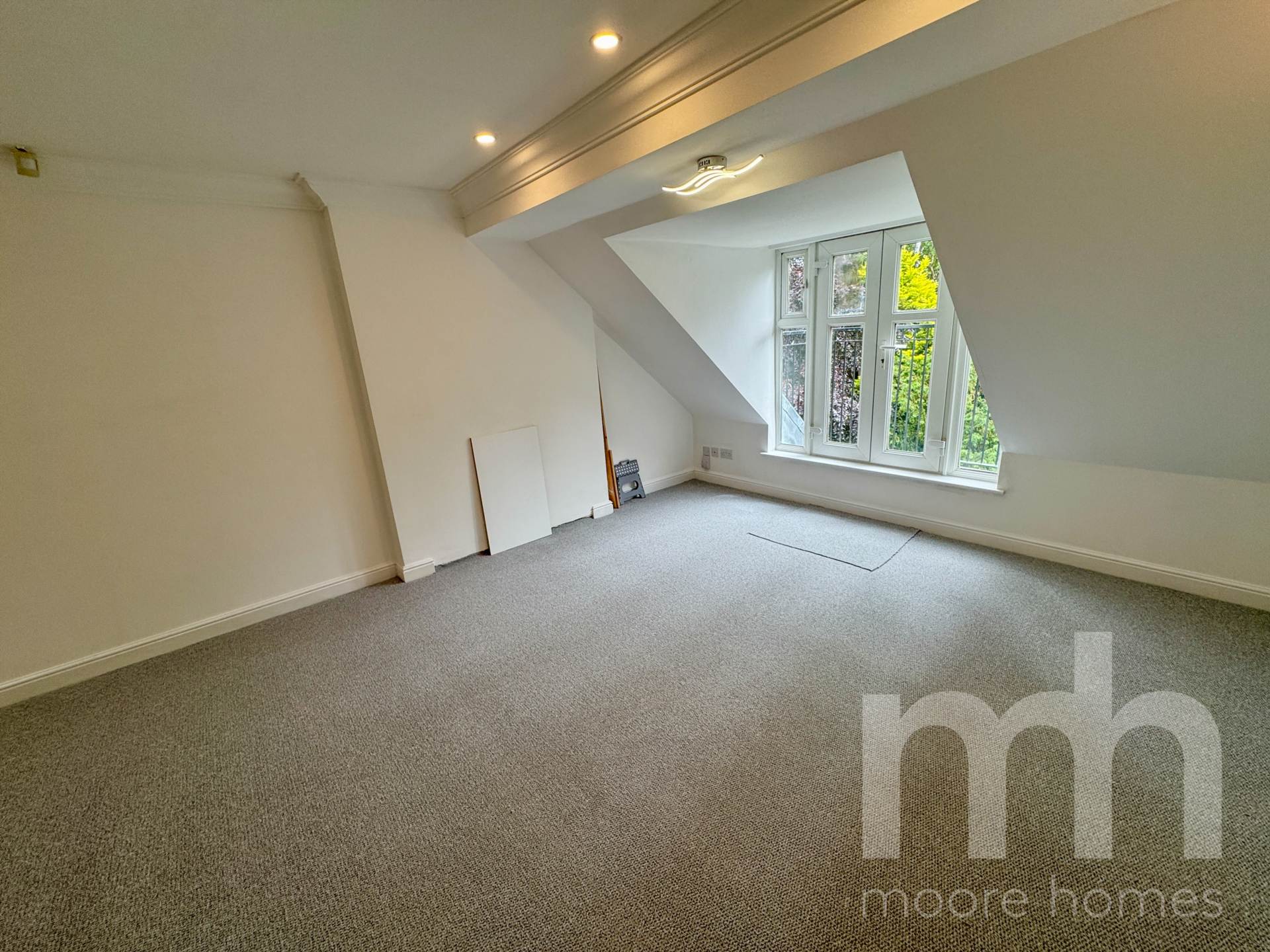 HAMPTON HOUSE, Bramhall Lane South, Bramhall SK7 2DL, Image 6