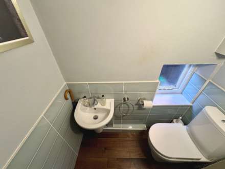 KITTS MOSS LANE, Bramhall SK7 2BQ, Image 11