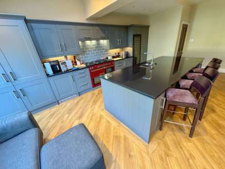 KITTS MOSS LANE, Bramhall SK7 2BQ, Image 7