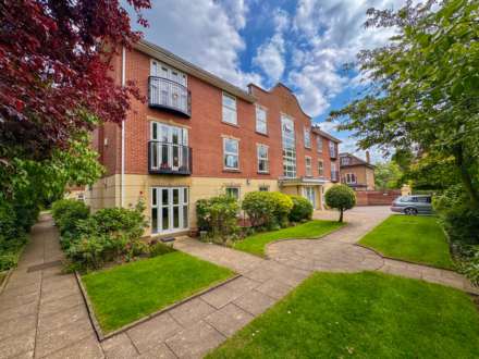 2 Bedroom Apartment, HAMPTON HOUSE, Bramhall Lane South, Bramhall SK7 2DL