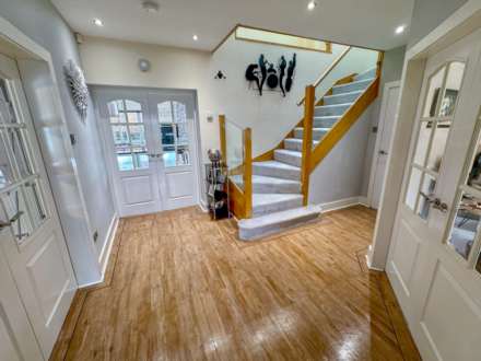 BRAMLEY ROAD, Bramhall SK7 2DW, Image 13