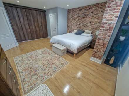 BRAMLEY ROAD, Bramhall SK7 2DW, Image 18