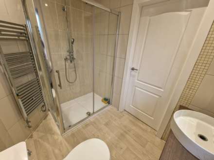 BRAMLEY ROAD, Bramhall SK7 2DW, Image 24