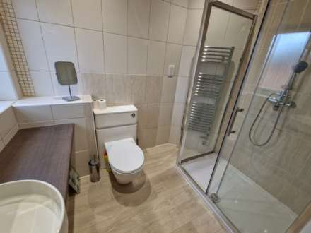 BRAMLEY ROAD, Bramhall SK7 2DW, Image 25