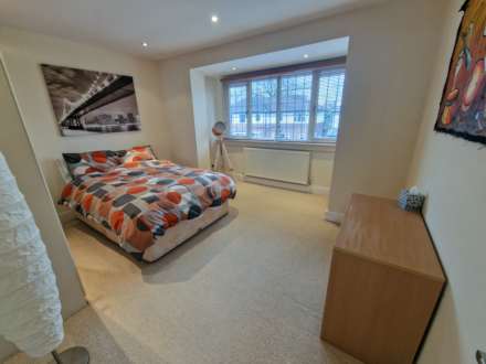 BRAMLEY ROAD, Bramhall SK7 2DW, Image 26