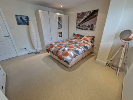 BRAMLEY ROAD, Bramhall SK7 2DW, Image 27