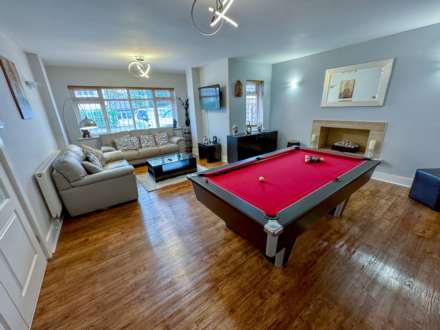 BRAMLEY ROAD, Bramhall SK7 2DW, Image 9