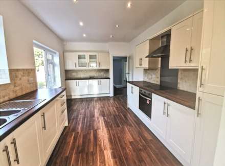 THORNWAY, Bramhall SK7 2AF, Image 4