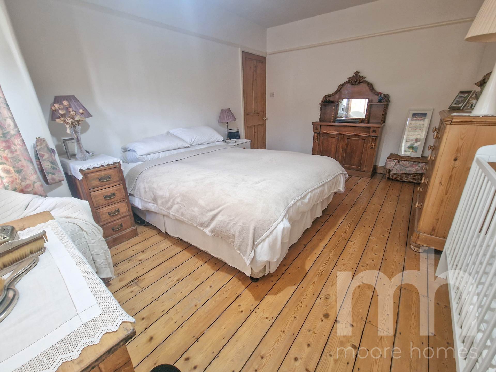 EARLE ROAD, Bramhall SK7 3HE, Image 19