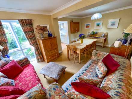 EARLE ROAD, Bramhall SK7 3HE, Image 4