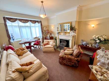 EARLE ROAD, Bramhall SK7 3HE, Image 9