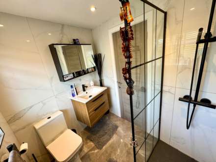ALBANY ROAD, Bramhall SK7 1NE, Image 19