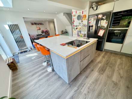 ALBANY ROAD, Bramhall SK7 1NE, Image 3