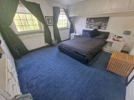 PLYMOUTH DRIVE, Bramhall SK7 2JB, Image 15