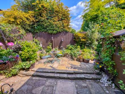 GROVE LANE, Cheadle Hulme SK8 7NG, Image 19