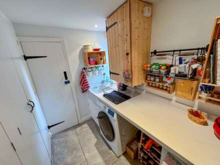 GROVE LANE, Cheadle Hulme SK8 7NG, Image 7