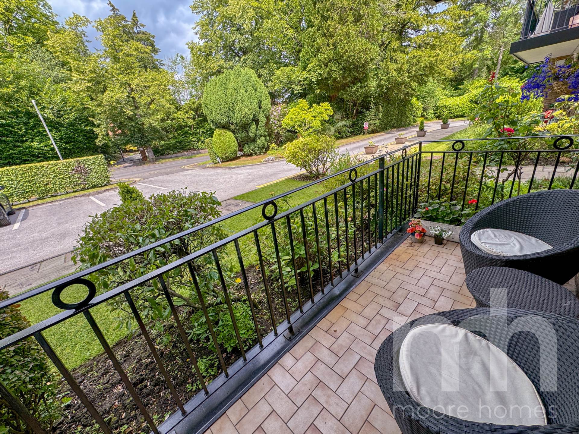 CLYSBARTON COURT, Bramhall Park Road, Bramhall SK7 3NP, Image 1