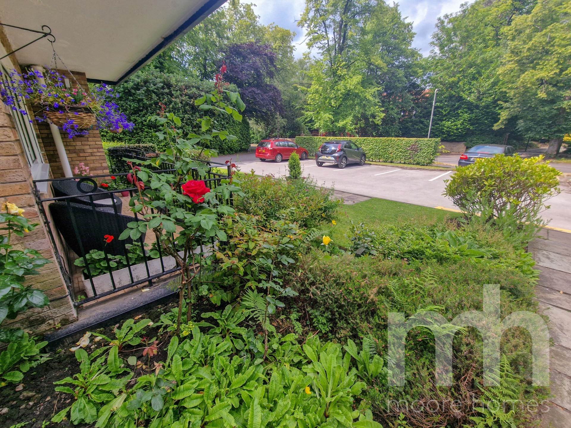 CLYSBARTON COURT, Bramhall Park Road, Bramhall SK7 3NP, Image 5