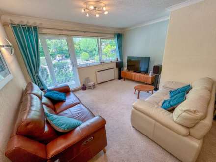 CLYSBARTON COURT, Bramhall Park Road, Bramhall SK7 3NP, Image 3