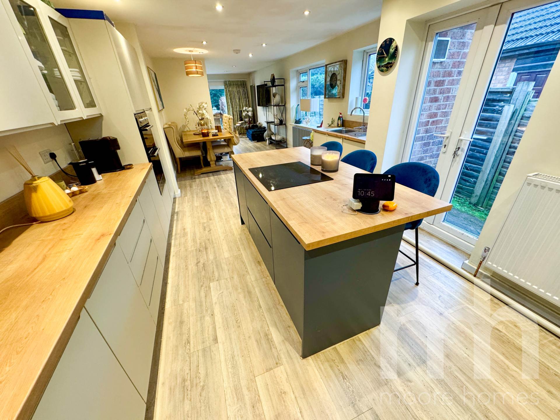 LADYBARN CRESCENT, Bramhall SK7 2EZ, Image 3