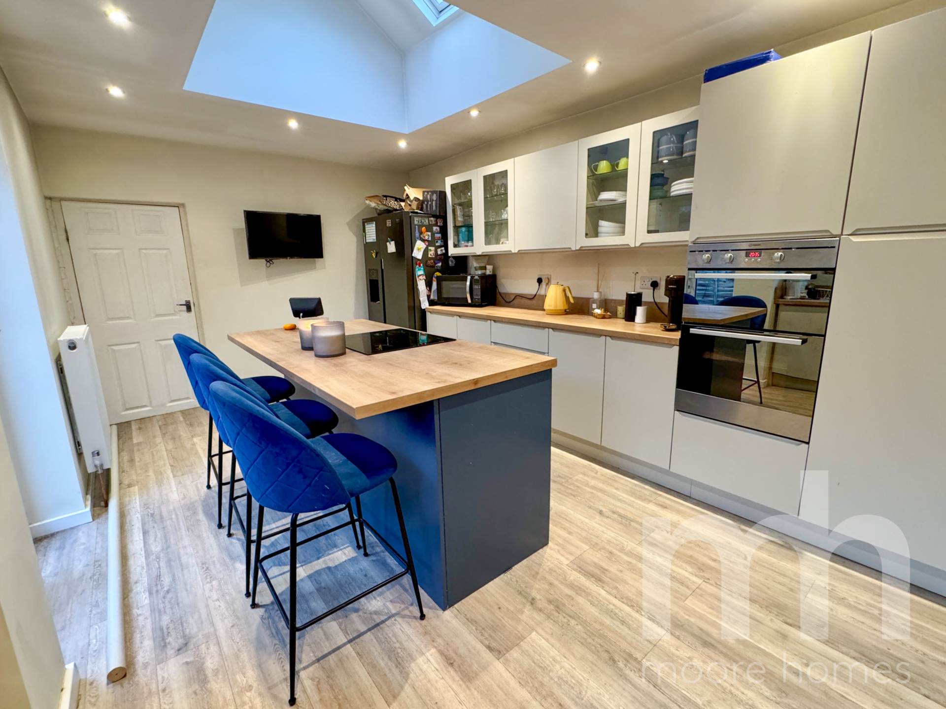 LADYBARN CRESCENT, Bramhall SK7 2EZ, Image 6