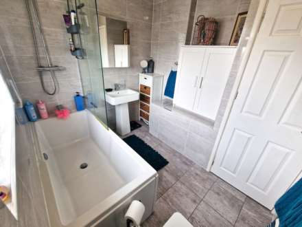 BELMONT ROAD, Bramhall SK7 1LE, Image 22