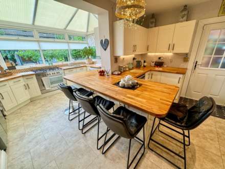 BELMONT ROAD, Bramhall SK7 1LE, Image 3