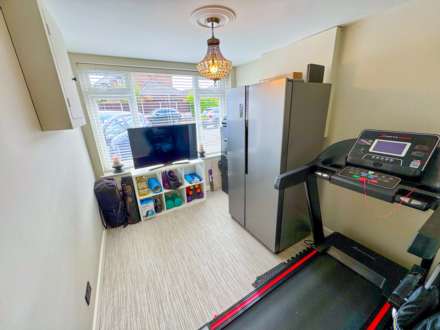 MOUNTFIELD ROAD, Bramhall SK7 1LZ, Image 10
