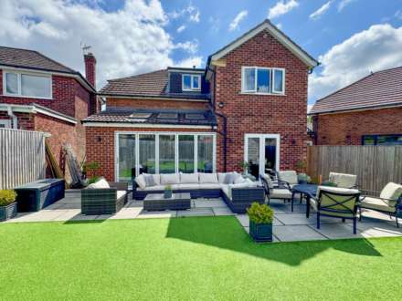 MOUNTFIELD ROAD, Bramhall SK7 1LZ, Image 4