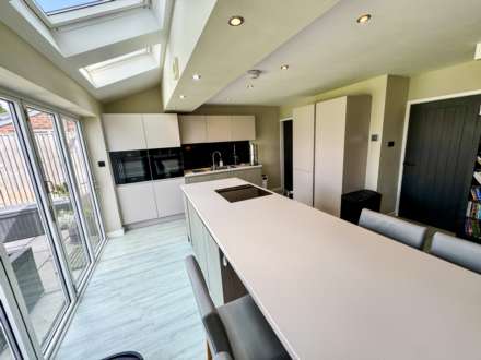 MOUNTFIELD ROAD, Bramhall SK7 1LZ, Image 7