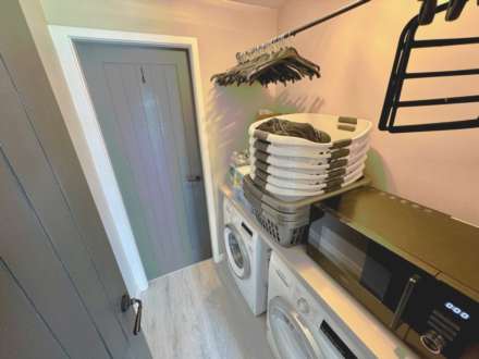 MOUNTFIELD ROAD, Bramhall SK7 1LZ, Image 9