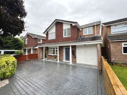 WOODEND, Bramhall SK7 3LN