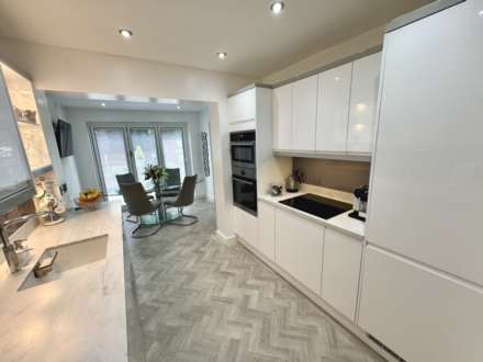 WOODEND, Bramhall SK7 3LN, Image 2